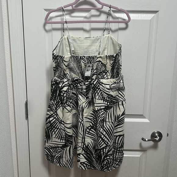 🔥 NWT 🔥 Express Linen-Blend Printed Ruched Mini Babydoll Dress - Picture 6 of 7